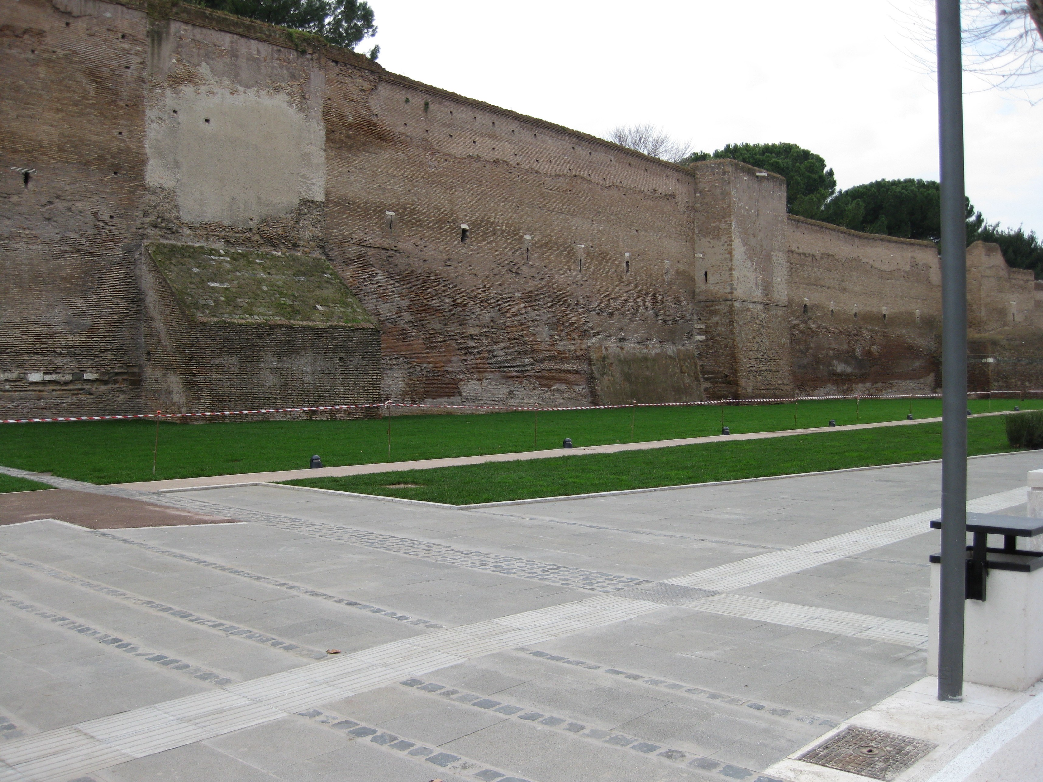 Il nuovo parco di Porta Metronia e le Mura Aureliane