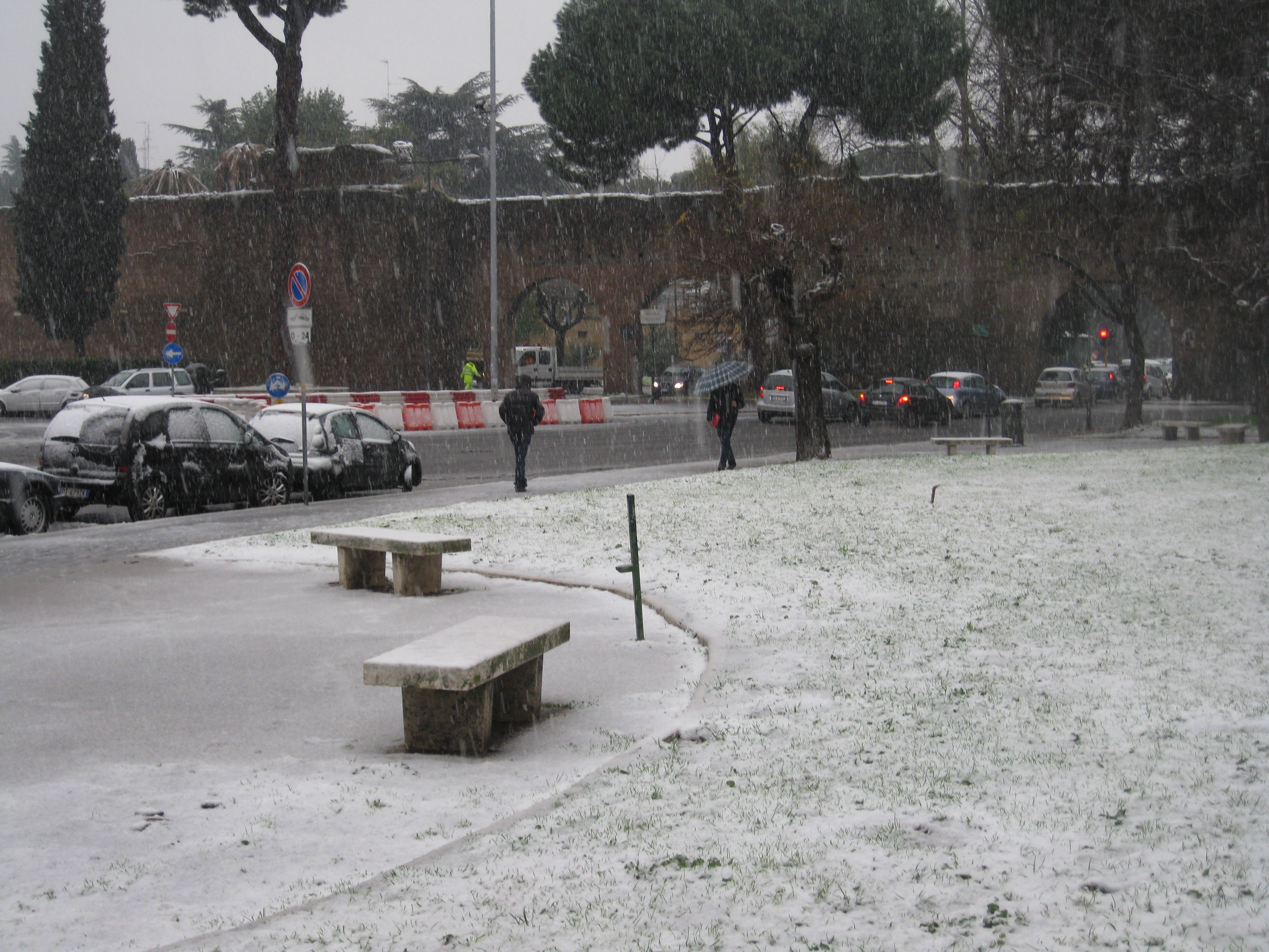 La neve a Porta Metronia