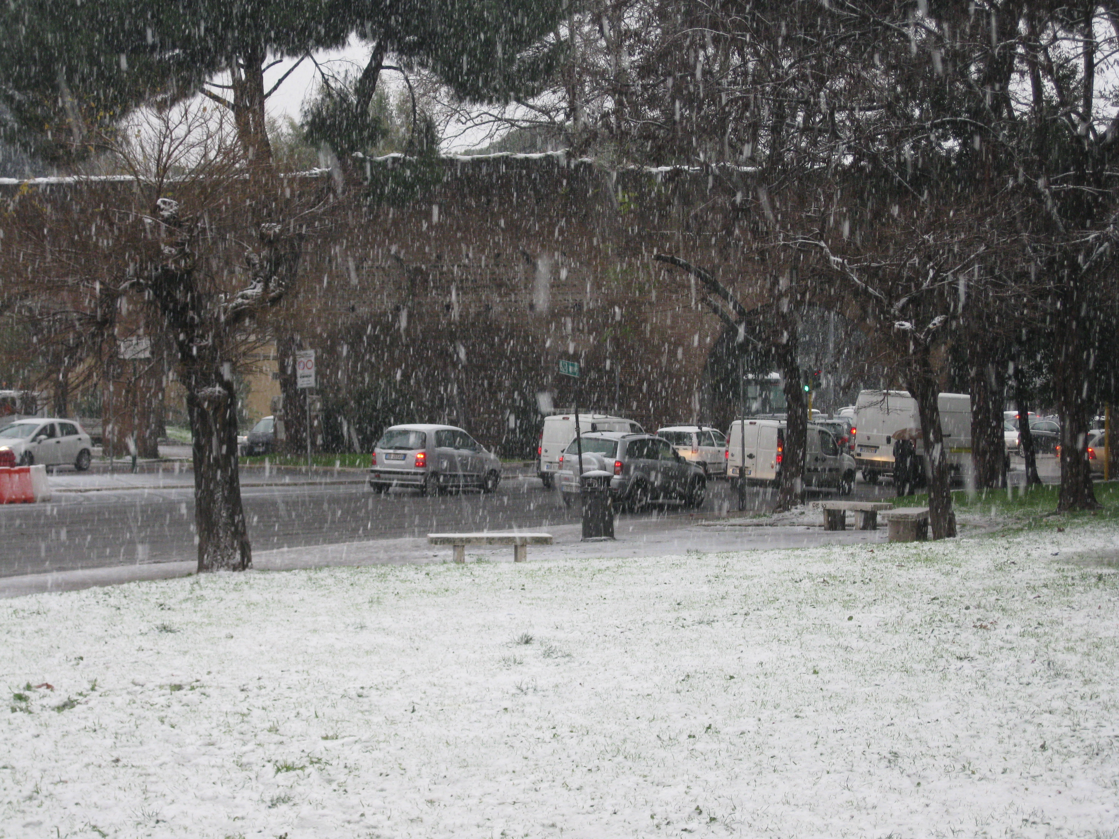 La neve a Porta Metronia