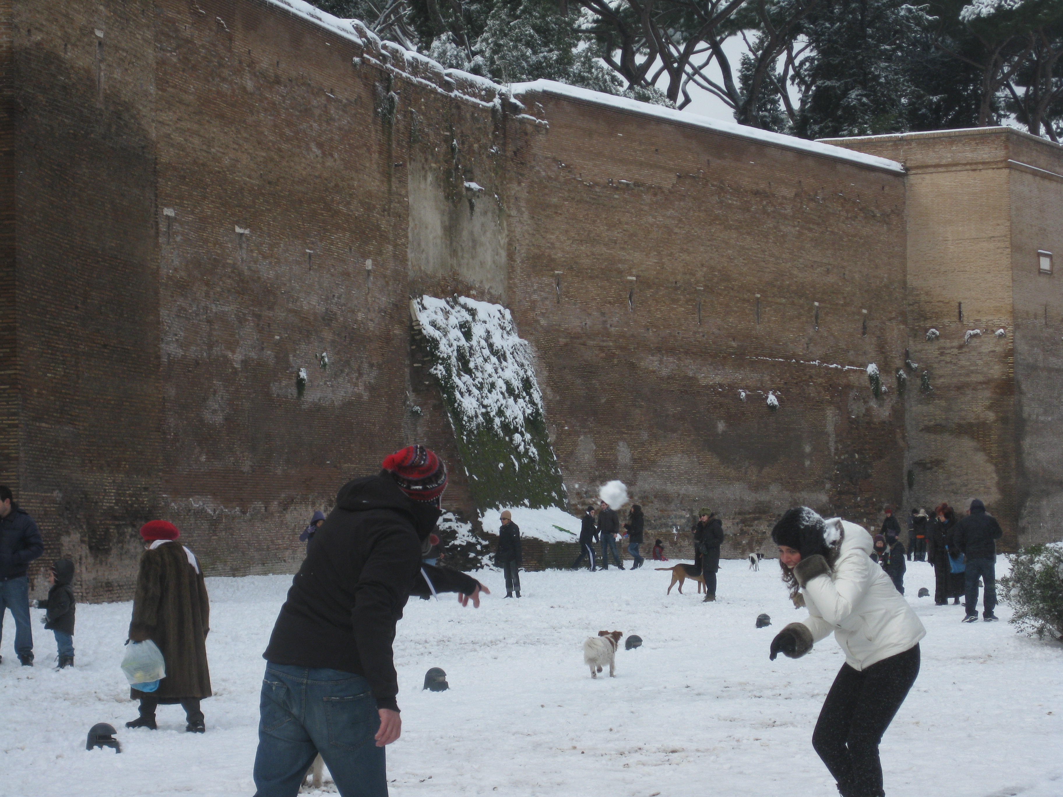 La neve a Porta Metronia