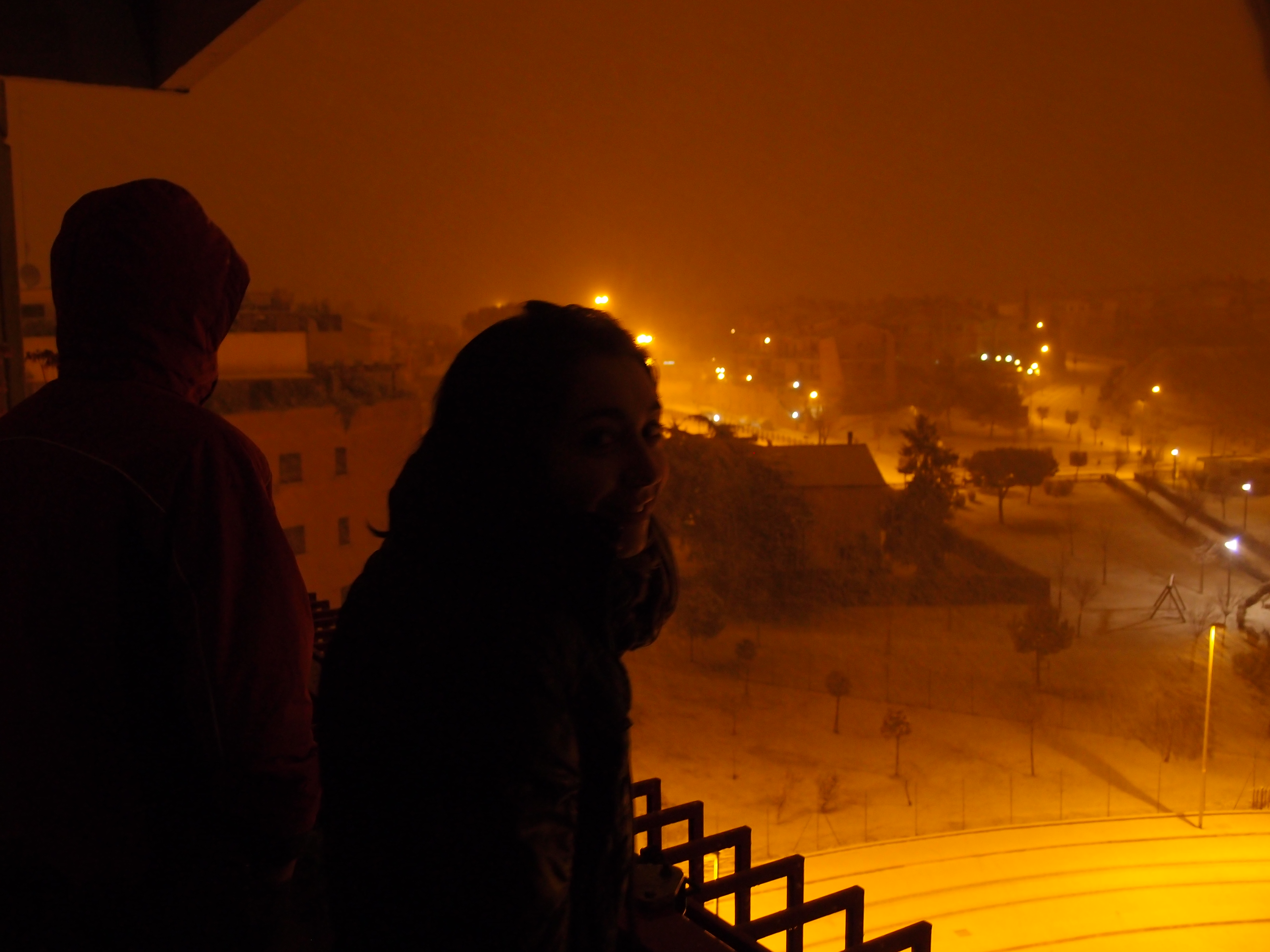 Bianco e.. neve e luce a Roma. 