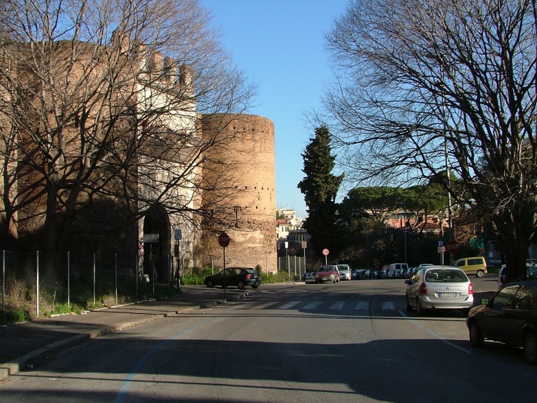 Le Mura Aureliane e Porta Metronia