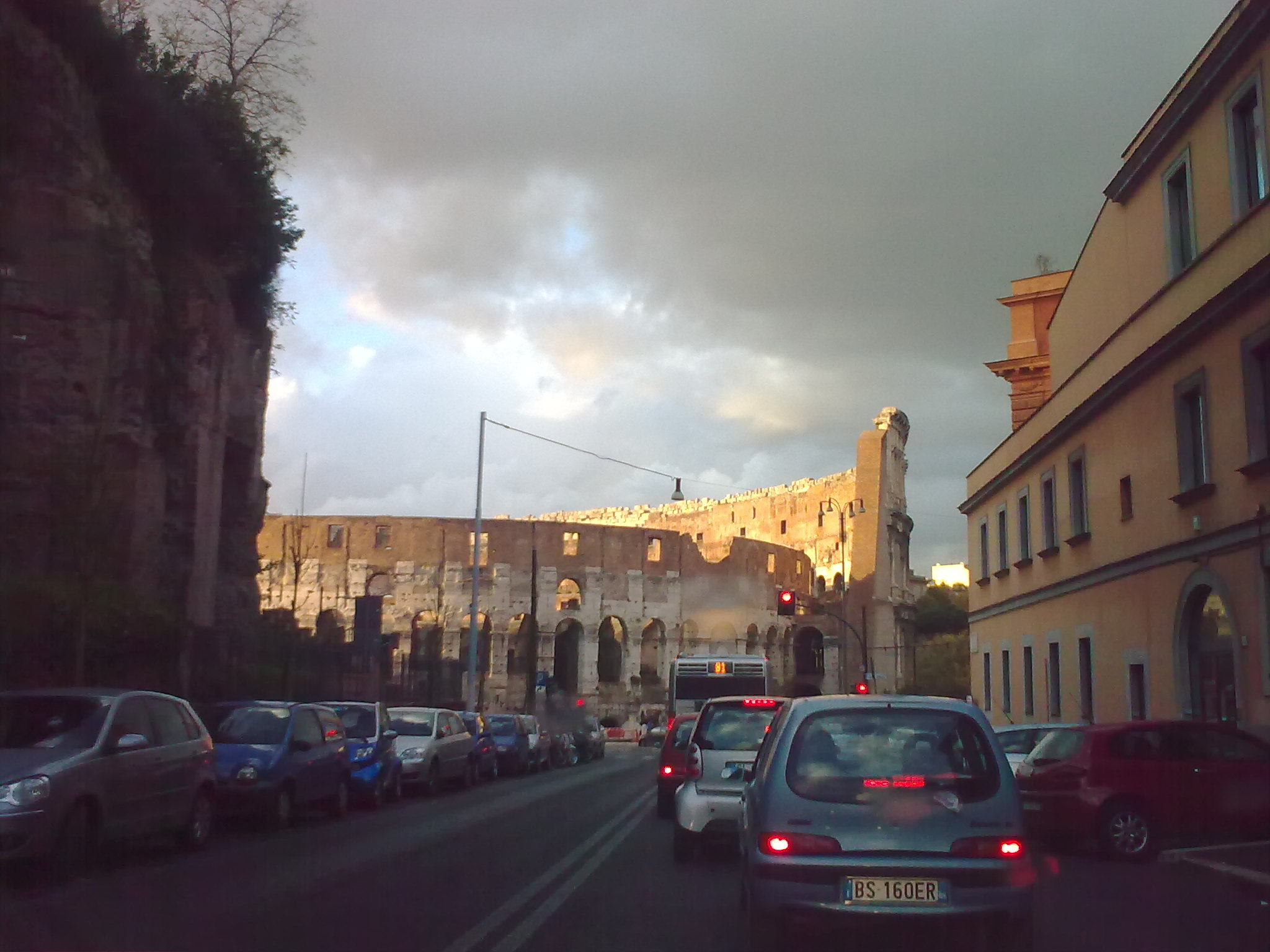 Le Mura Aureliane e Porta Metronia