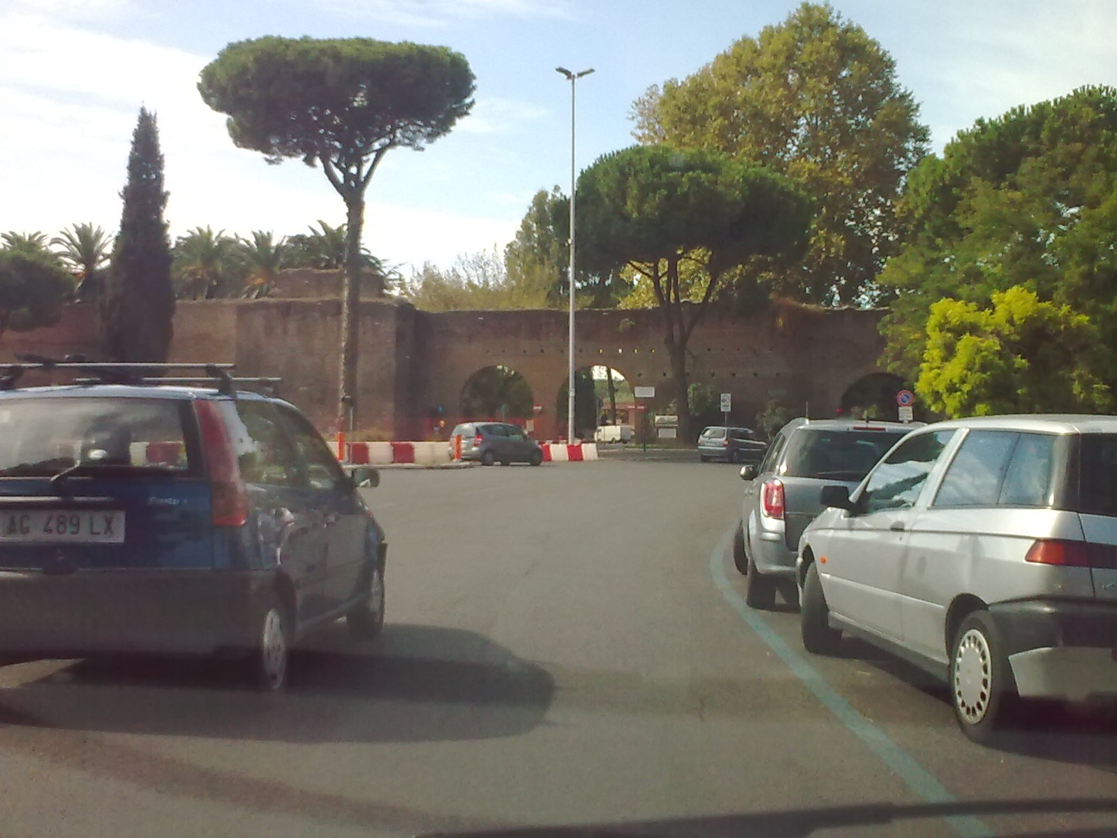 Le Mura Aureliane e Porta Metronia