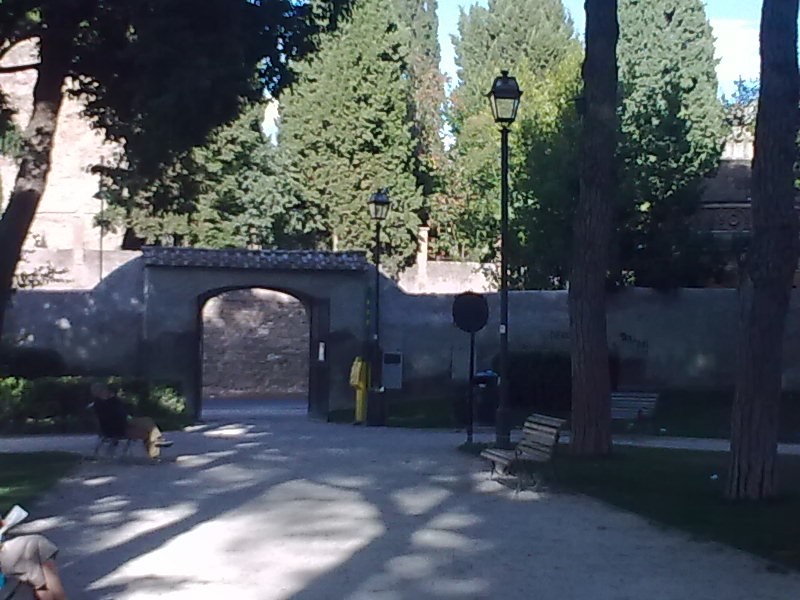 Le Mura Aureliane e Porta Metronia