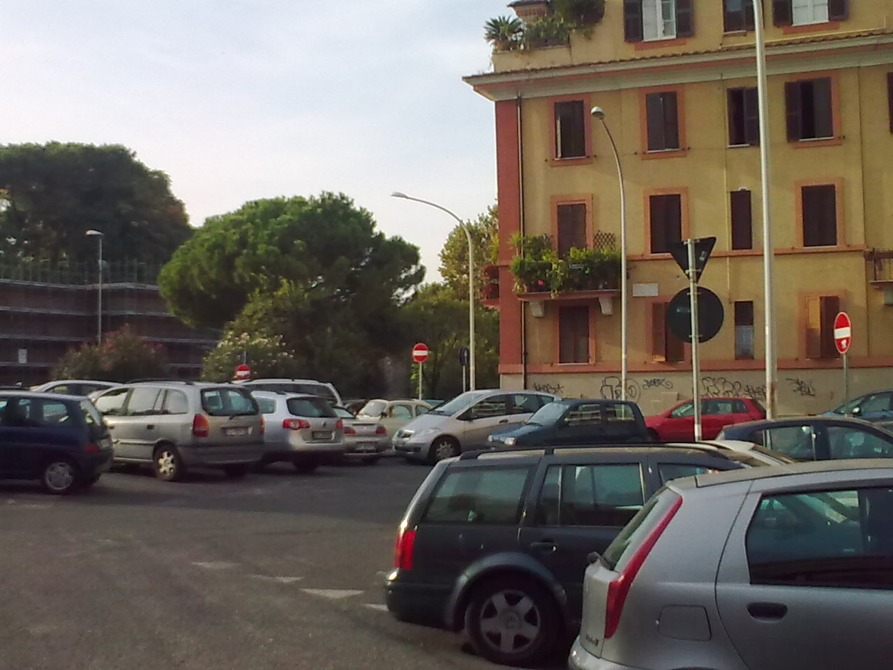 Le Mura Aureliane e Porta Metronia