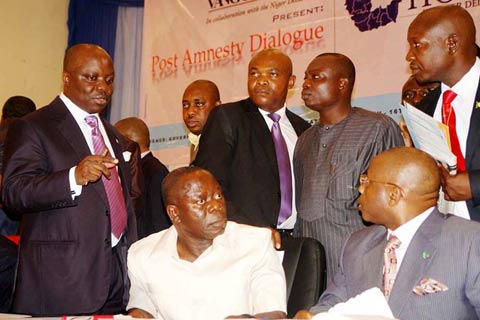 I Governatori, Emmanuel Uduaghan, Adams Oshiomhole e  Ikedi Ohakim alla Conferenza